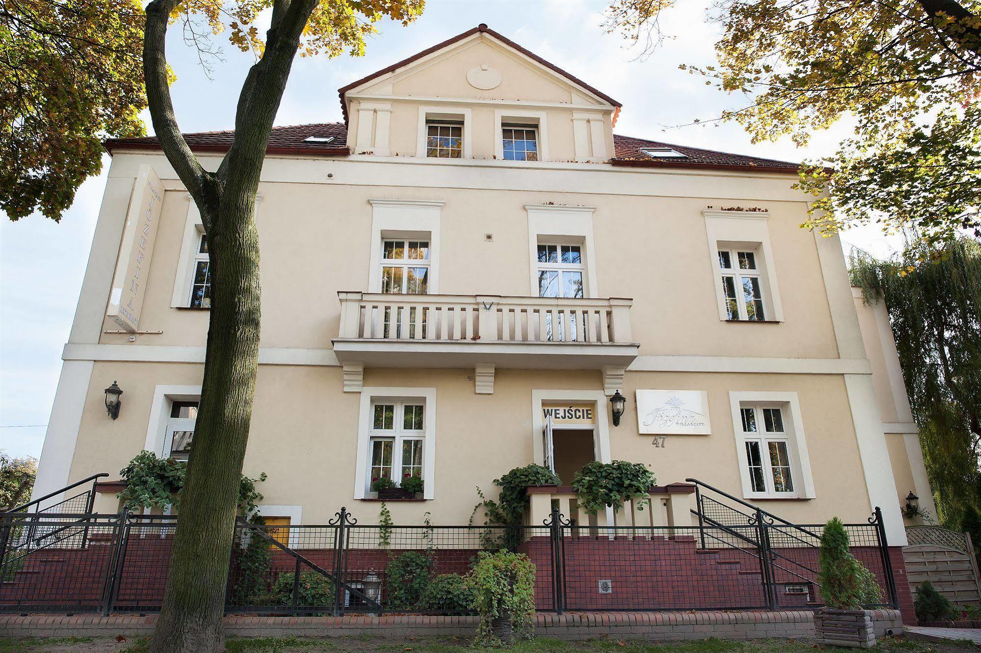 薇拉诺塞芬纳别墅 Inowrocław 外观 照片